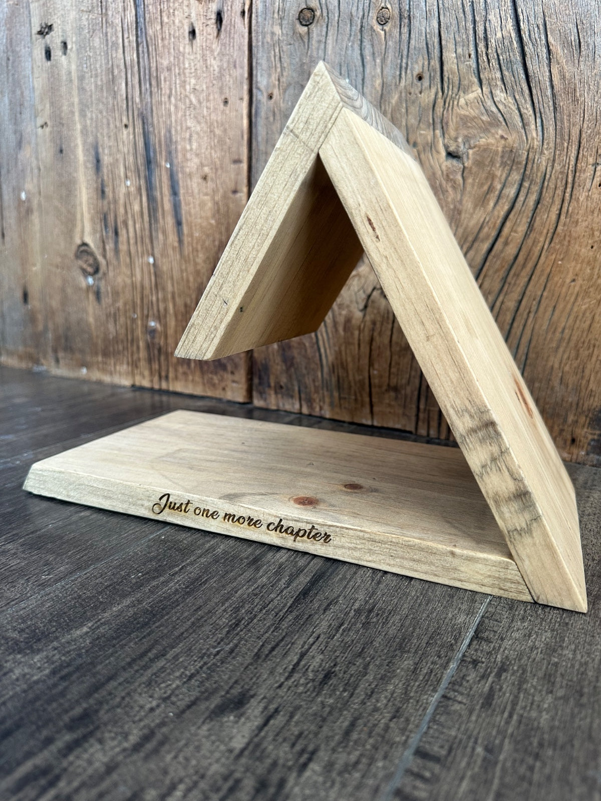 WOOD TRIANGLE BOOK HOLDER