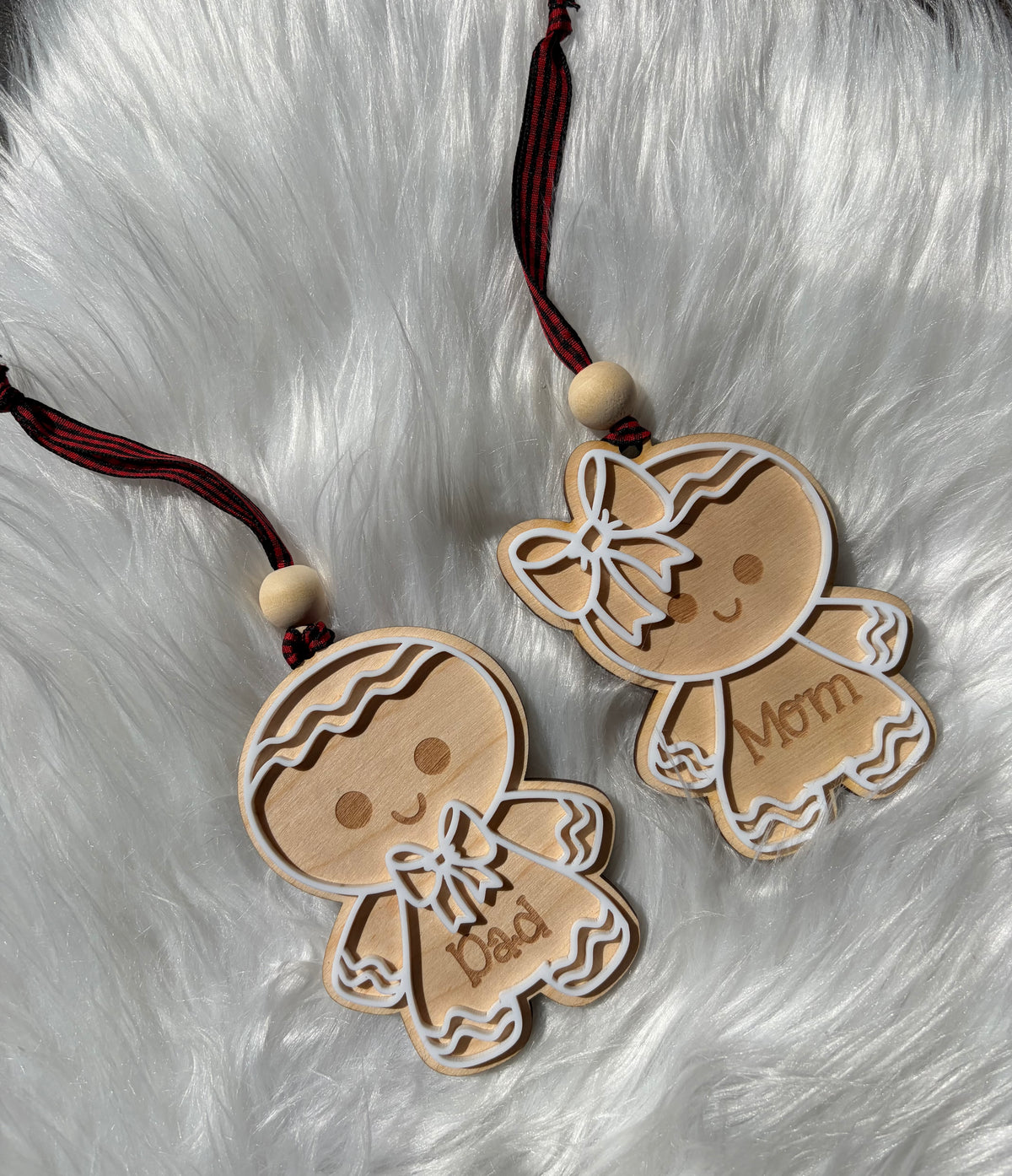 PERSONALIZED GINGERBREAD ORNAMENT